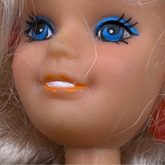 1987 Totsy Doll Blonde Curly Hair Red Dress VTG - Picture 3 of 11